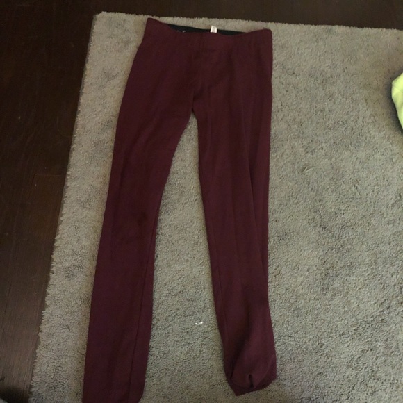 maroon leggings - Picture 1 of 2